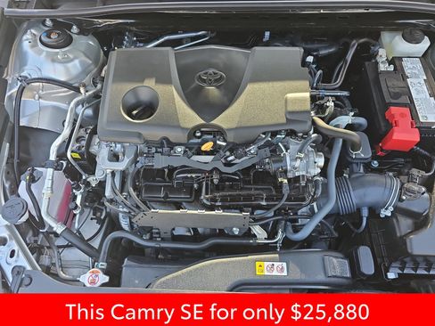 Used 2024 Toyota Camry SE image 37