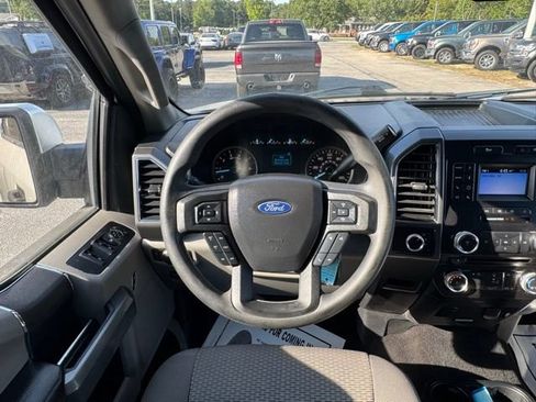 Used 2018 Ford F150 XLT AWD/4WD image 17
