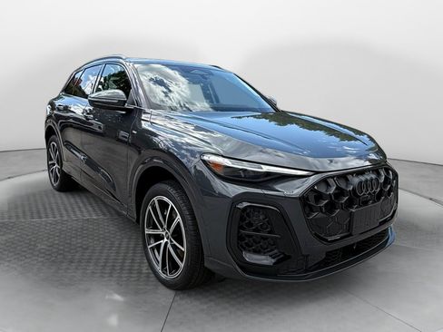 New 2026 Audi Q5 Premium AWD/4WD image 1