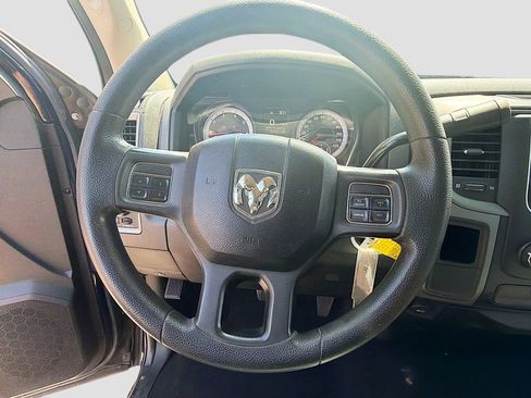 Used 2013 RAM 1500 Express RWD image 28
