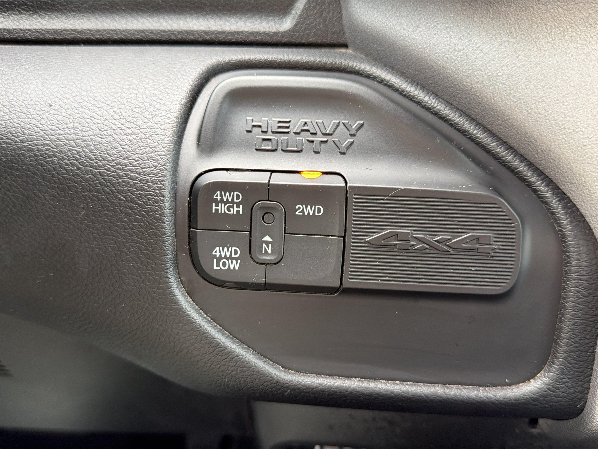 Used 2024 RAM 3500 Big Horn w/ Sport Appearance Package AWD/4WD image 29