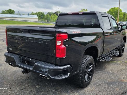 Used 2023 Chevrolet Silverado 1500 Custom Trail Boss w/ LPO, Dark Essentials Package AWD/4WD image 12