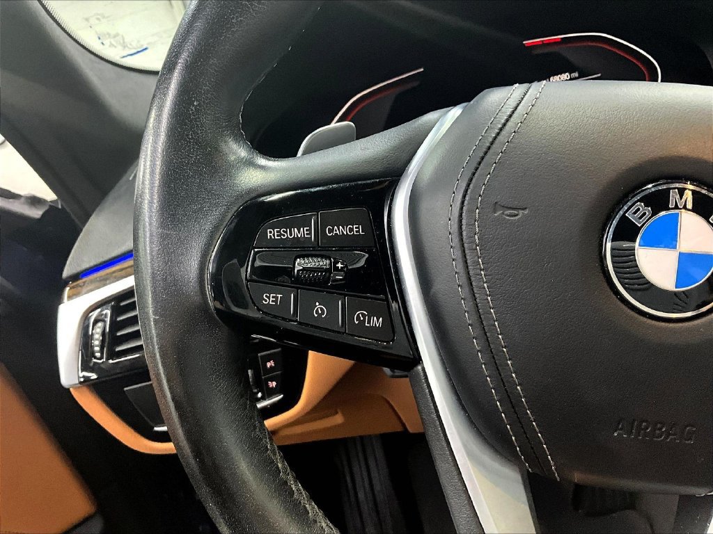 Used 2021 BMW 530i w/ Premium Package RWD image 13
