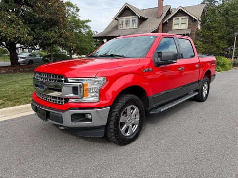 Used 2019 Ford F150 XLT w/ Equipment Group 302A Luxury AWD/4WD image 4