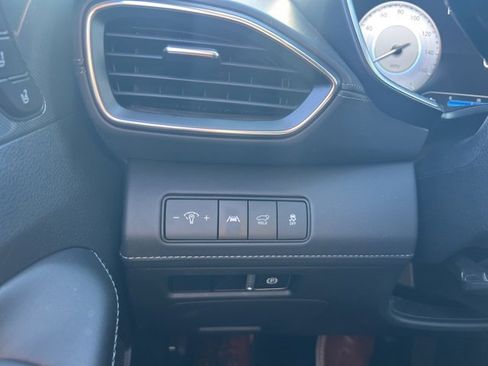 Used 2023 Hyundai Santa Fe Limited image 16