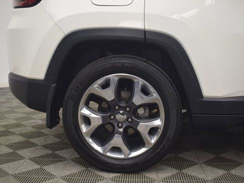 Used 2018 Jeep Compass Limited w/ Navigation Group image 32