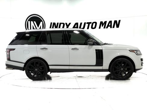 Used 2015 Land Rover Range Rover Supercharged image 3