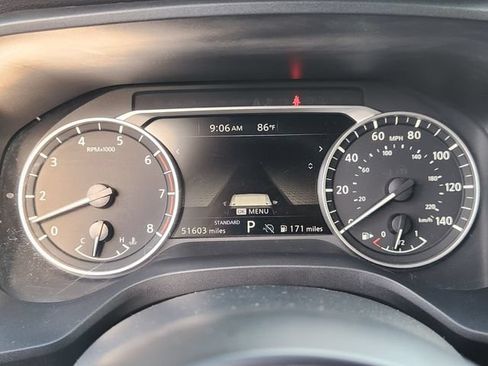 Used 2024 Nissan Rogue SV FWD image 17