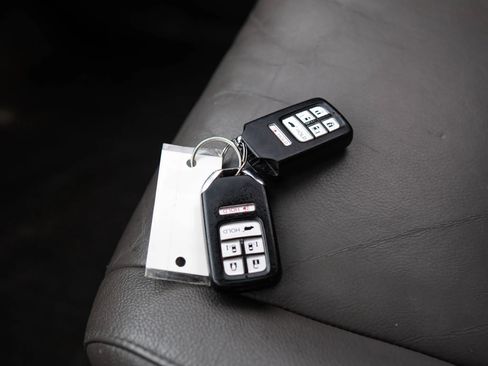 Used 2015 Honda Odyssey EX-L image 48