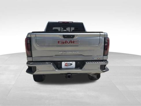 Certified 2025 GMC Sierra 2500 AT4 w/ AT4 Preferred Package AWD/4WD image 4