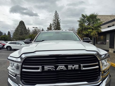 Used 2020 RAM 3500 Big Horn AWD/4WD image 10