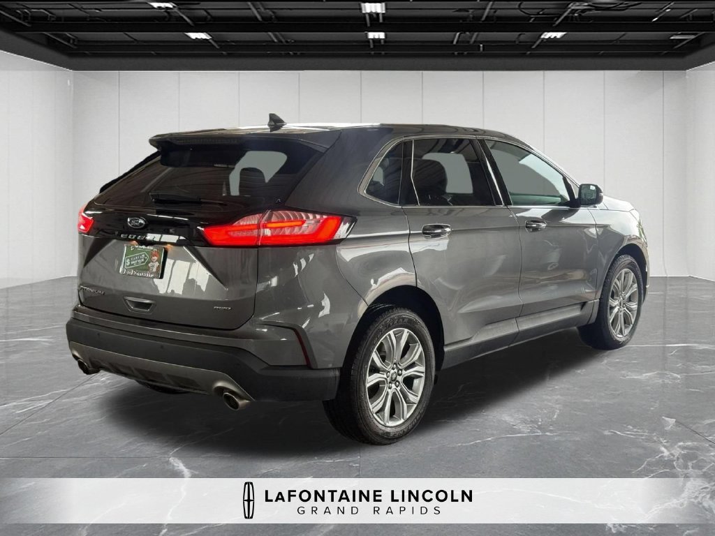 Used 2023 Ford Edge Titanium AWD/4WD image 5
