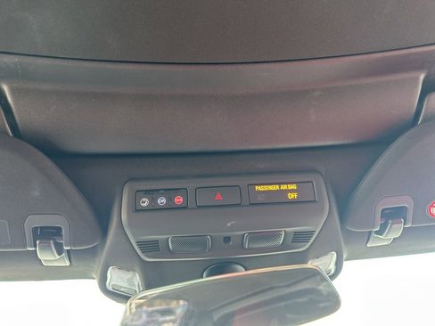 Used 2023 Chevrolet Corvette Stingray Coupe w/ Z51 Performance Package image 22