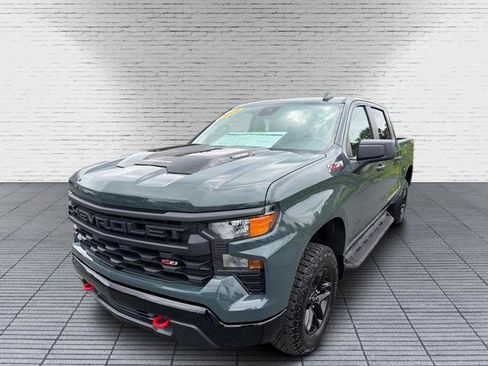 Used 2026 Chevrolet Silverado 1500 Custom Trail Boss AWD/4WD image 2