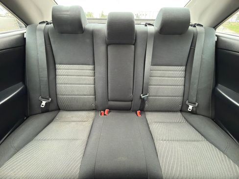 Used 2016 Toyota Camry LE FWD image 22