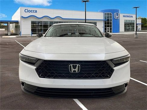 New 2025 Honda Accord SE image 9