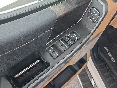Used 2021 Ford F150 Lariat AWD/4WD image 29