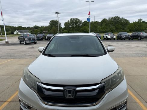 Used 2015 Honda CR-V Touring image 2