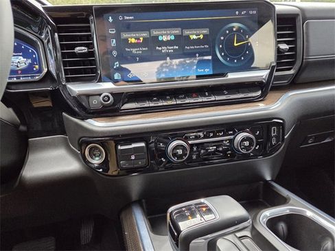 Certified 2024 Chevrolet Silverado 1500 RST image 30