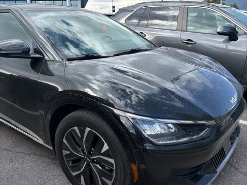 Used 2022 Kia EV6 Wind AWD/4WD image 1