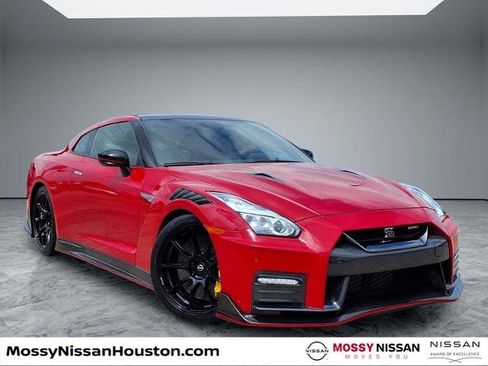 Certified 2023 Nissan GT-R NISMO w/ Floor Mat Package AWD/4WD image 1