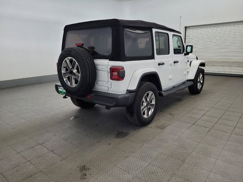 Used 2020 Jeep Wrangler Unlimited Sahara AWD/4WD image 9