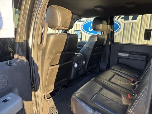 Used 2013 Ford F250 Lariat w/ Chrome Pkg image 28