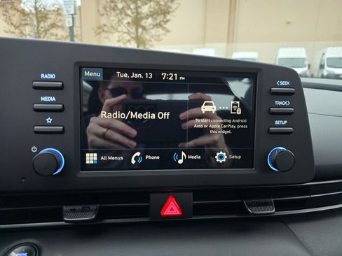 New 2026 Hyundai Elantra SEL Sport Premium image 24