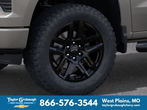 New 2026 Chevrolet Silverado 1500 RST w/ Safety Package AWD/4WD image 9