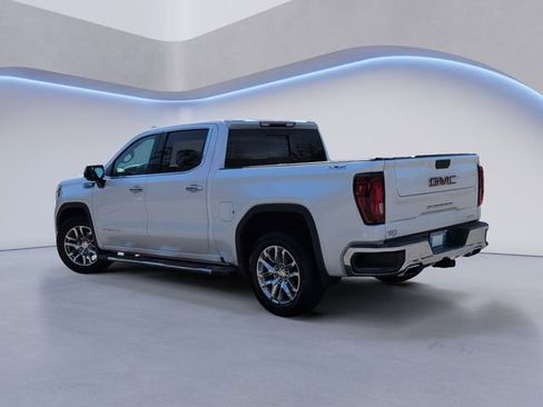 Used 2022 GMC Sierra 1500 SLT w/ SLT Premium Package image 9