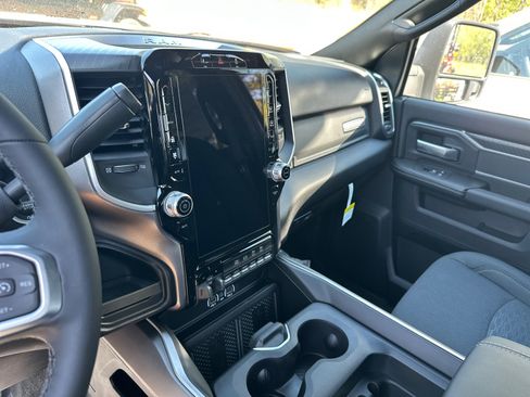 New 2025 RAM 2500 Big Horn image 28