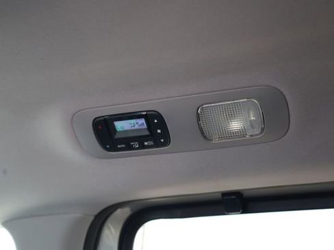 Used 2023 Honda Odyssey Elite image 33