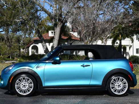 Used 2017 MINI Cooper S image 36