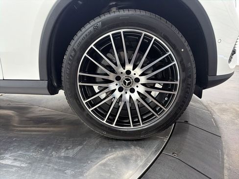 New 2026 Mercedes-Benz GLC 300 image 9