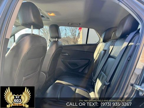 Used 2018 Chevrolet Trax Premier image 9