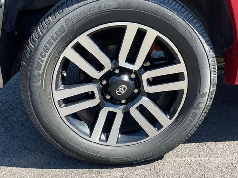 Used 2020 Toyota 4Runner Limited image 11