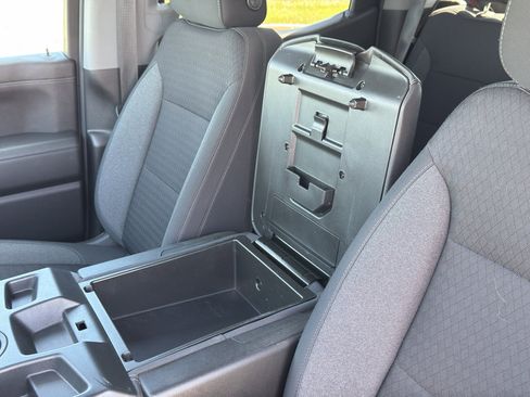 Used 2022 Chevrolet Silverado 1500 LT AWD/4WD image 20