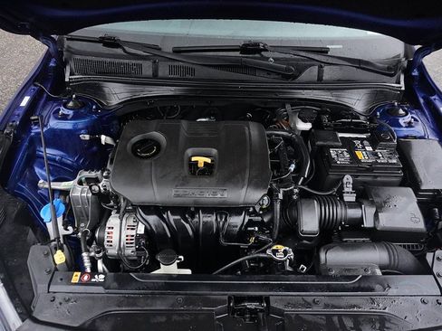 Used 2023 Kia Forte LXS w/ LXS Technology Package image 17