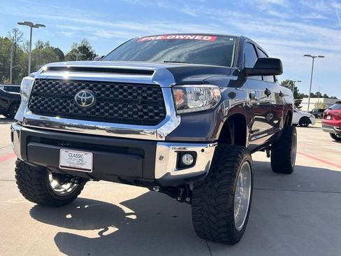Used 2021 Toyota Tundra SR5 AWD/4WD image 3