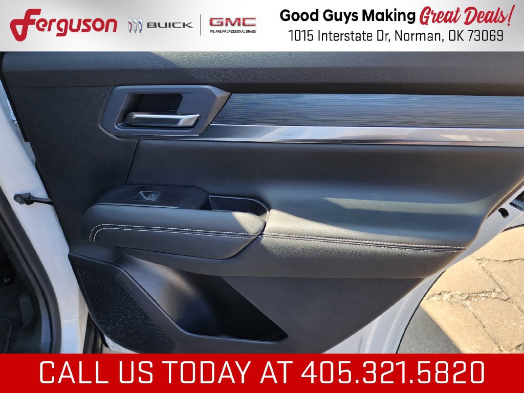 New 2027 GMC Terrain Elevation w/ Black Edition FWD image 38
