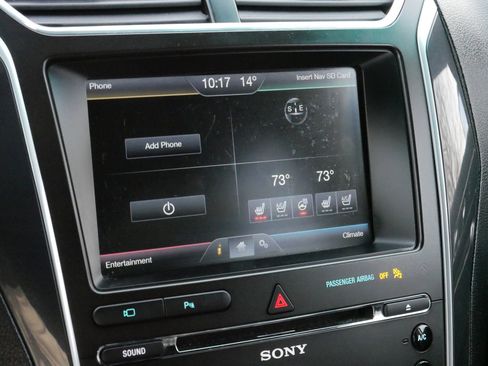 Used 2016 Ford Explorer Limited image 22