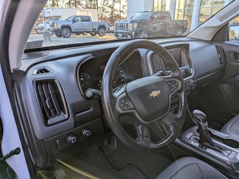 Used 2022 Chevrolet Colorado Z71 image 12