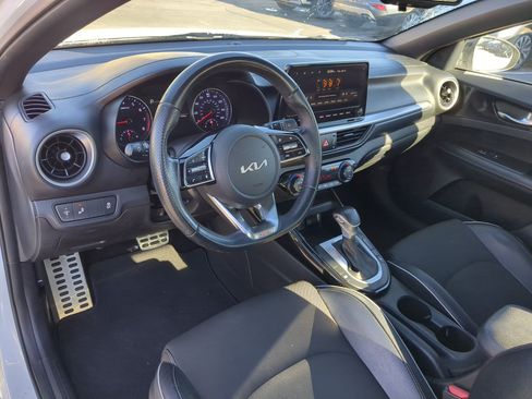 Used 2022 Kia Forte GT-Line image 16