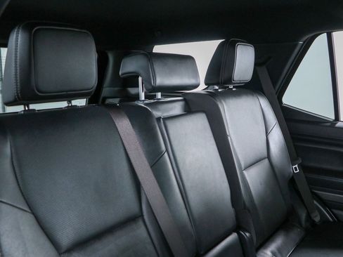 Used 2025 Toyota 4Runner TRD Sport Premium AWD/4WD image 29