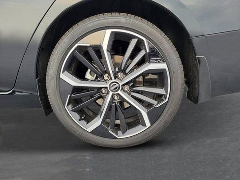 New 2026 Nissan Altima 2.5 SR w/ SR Premium Package FWD image 14