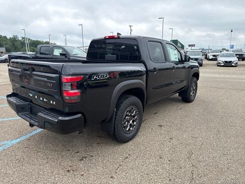 New 2026 Nissan Frontier PRO-4X w/ Pro Premium Package AWD/4WD image 7