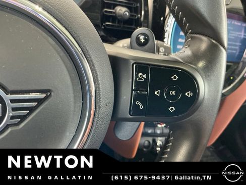Used 2023 MINI Cooper S w/ Signature Upholstery Package FWD image 36