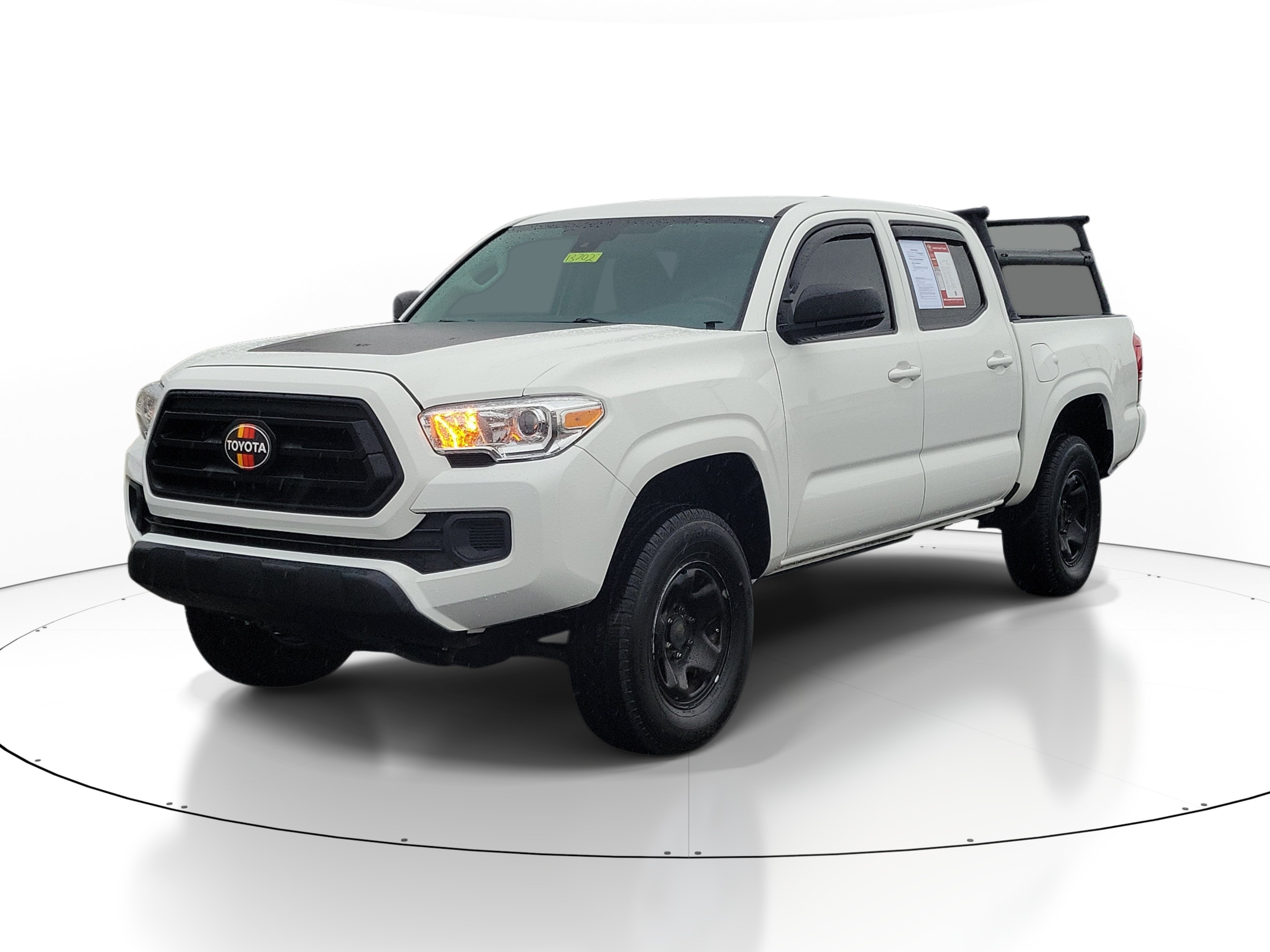 Used 2022 Toyota Tacoma SR AWD/4WD image 2