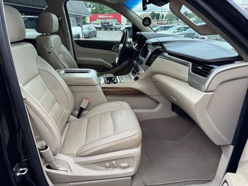 Used 2019 GMC Yukon Denali w/ Open Road Package AWD/4WD image 9
