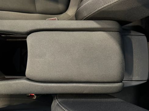 Used 2018 Honda Civic LX image 19